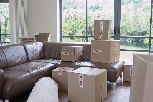 Northfinchley flat move with van access and loading assistance